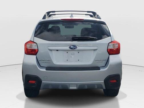 Ice Silver Metallic 2017 Subaru Crosstrek 2.0i Premium
