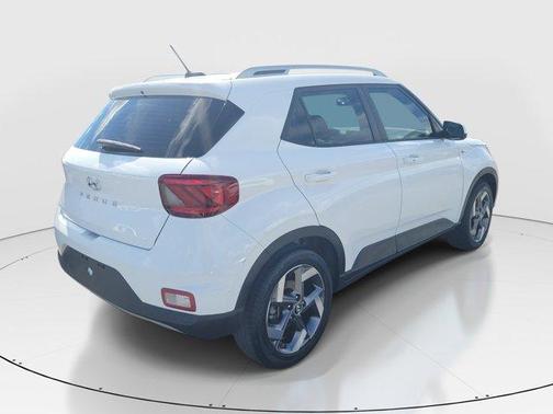 Lunar White 2024 Hyundai VENUE SEL