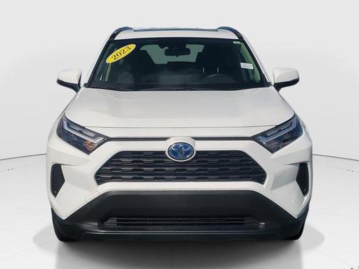 2023 Toyota RAV4 Hybrid XLE