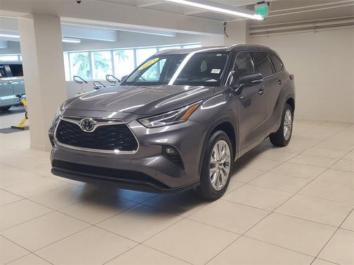 2023 Toyota Highlander L
