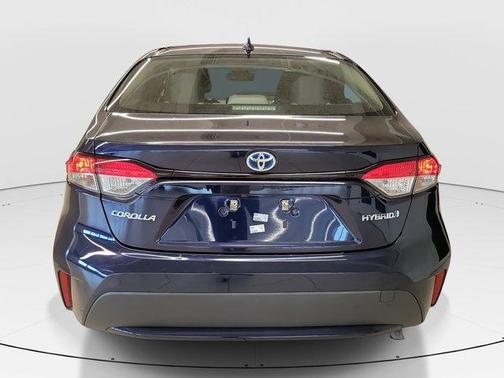 2022 Toyota Corolla Hybrid LE