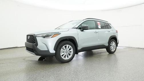 2025 Toyota Corolla Cross LE
