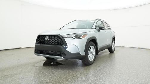2025 Toyota Corolla Cross LE