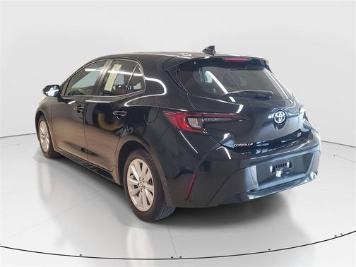 2023 Toyota Corolla Hatchback SE