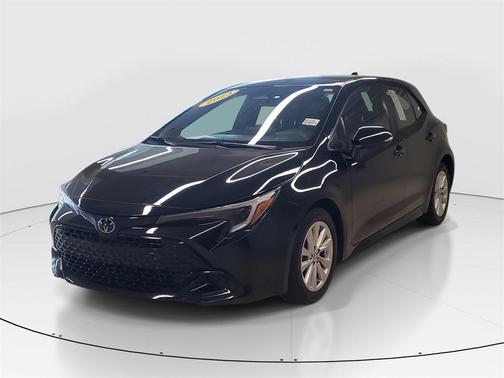 2023 Toyota Corolla Hatchback SE