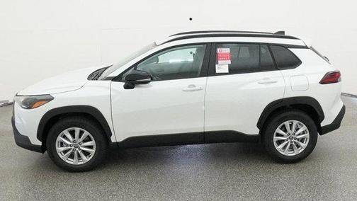 Pearl 2026 Toyota Corolla Cross LE