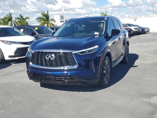 2025 INFINITI QX60 Luxe