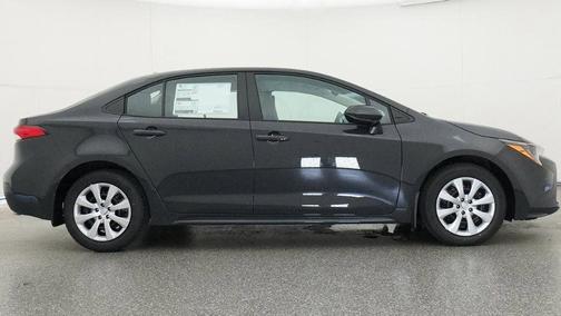 UNDERGROUND 2026 Toyota Corolla LE