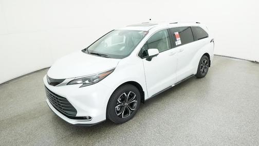 2025 Toyota Sienna Platinum 7 Passenger