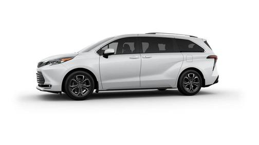 2025 Toyota Sienna Platinum 7 Passenger
