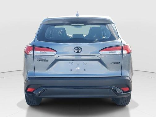 2024 Toyota Corolla Cross Hybrid SE
