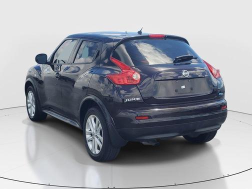 Bordeaux Black 2014 Nissan Juke S