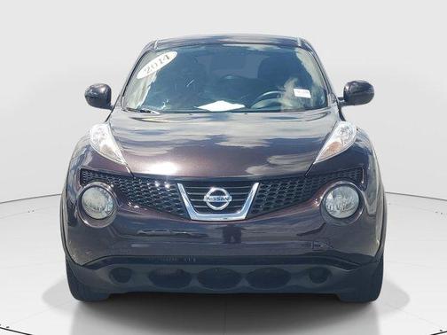 Bordeaux Black 2014 Nissan Juke S