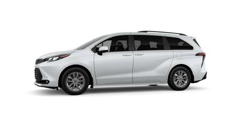 2026 Toyota Sienna XLE 8 Passenger
