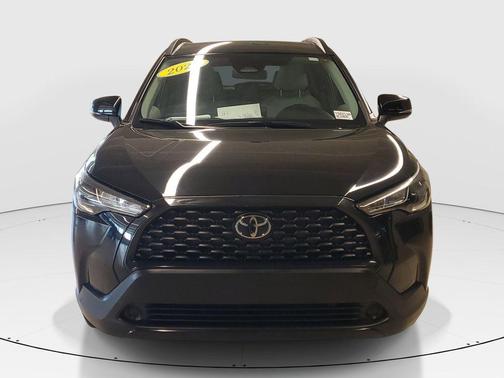 Jet Black 2023 Toyota Corolla Cross LE