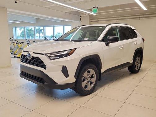 Ice 2024 Toyota RAV4 Hybrid LE