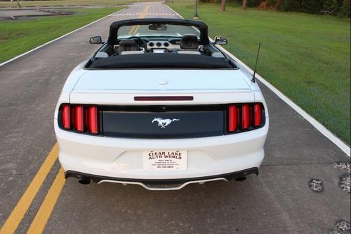 2017 Ford Mustang EcoBoost Premium