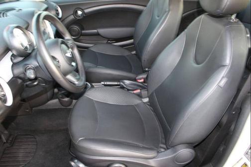 2013 MINI Hardtop Cooper