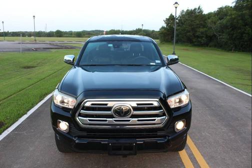 2018 Toyota Tacoma Limited