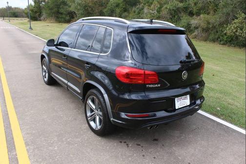 2017 Volkswagen Tiguan 2.0T S 4MOTION