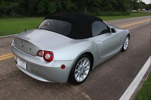 2005 BMW Z4 2.5i Roadster