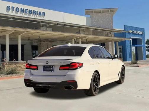2022 BMW 540 i