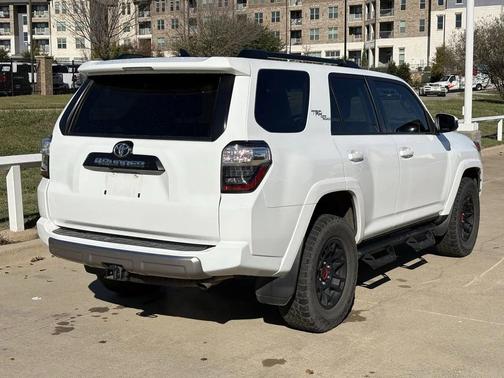 2022 Toyota 4Runner TRD Off Road