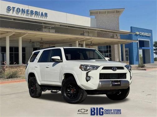 2022 Toyota 4Runner TRD Off Road
