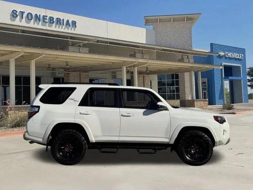 2022 Toyota 4Runner TRD Off Road