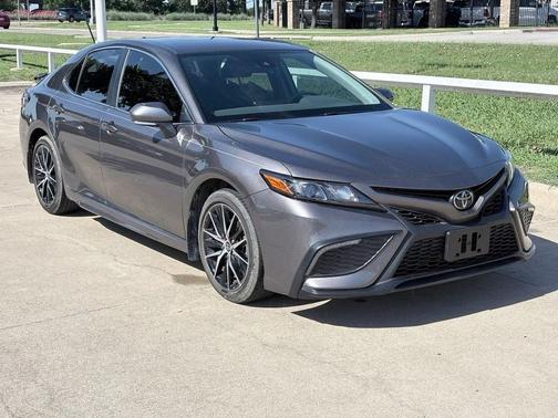 Predawn Gray Mica 2024 Toyota Camry SE