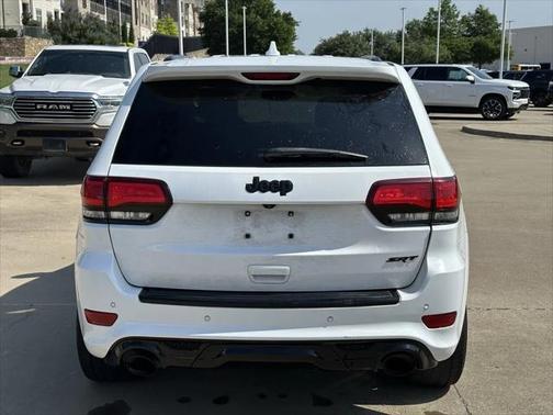 2020 Jeep Grand Cherokee SRT