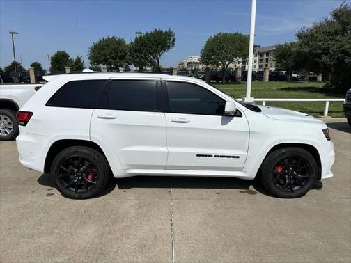 2020 Jeep Grand Cherokee SRT
