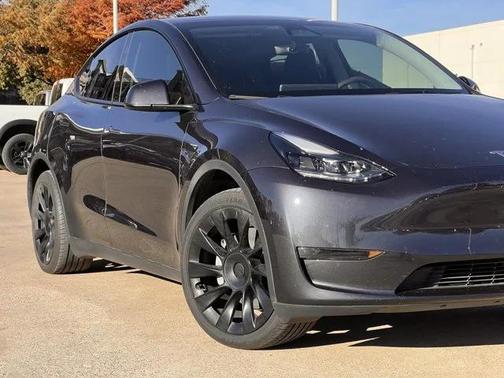 2024 Tesla Model Y NA