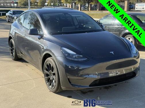 2024 Tesla Model Y Long Range