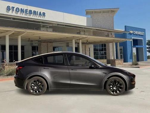 2024 Tesla Model Y NA