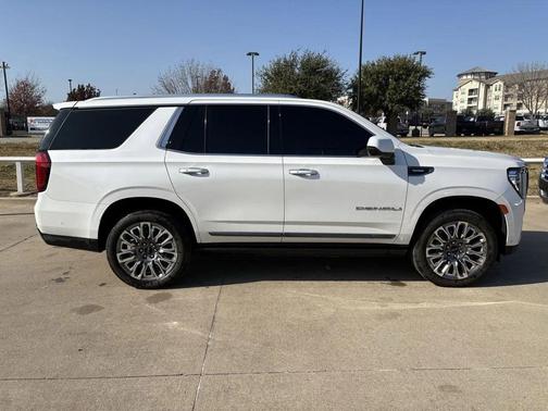 2024 GMC Yukon Denali Ultimate