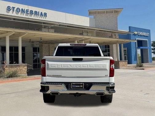 Summit White 2024 Chevrolet Silverado 1500 LT