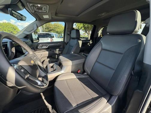 2025 Chevrolet Silverado 3500 LTZ