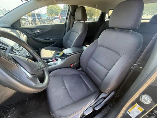 2018 Chevrolet Malibu 1LS