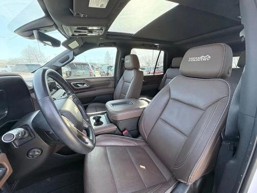 2022 Chevrolet Tahoe 4WD High Country