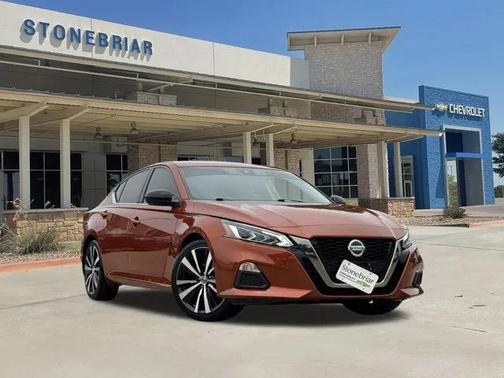 2021 Nissan Altima SR FWD