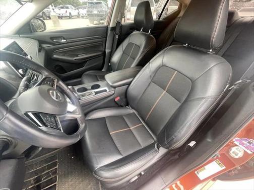 2021 Nissan Altima SR FWD