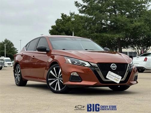 2021 Nissan Altima SR FWD