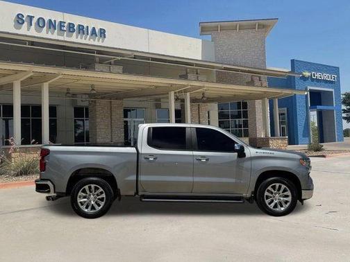 Sterling Gray Metallic 2025 Chevrolet Silverado 1500 LT