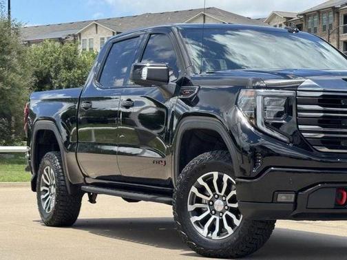 Onyx Black 2023 GMC Sierra 1500 AT4