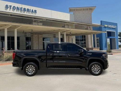 Onyx Black 2023 GMC Sierra 1500 AT4