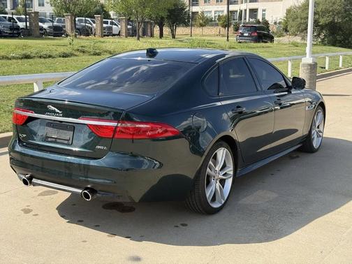 2016 Jaguar XF 35t R-Sport