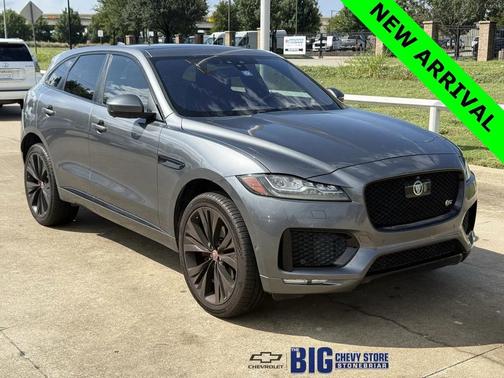 2017 Jaguar F-PACE S
