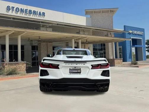 2026 Chevrolet Corvette Stingray w/2LT