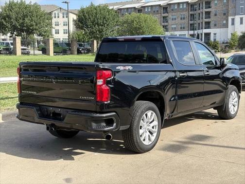 2021 Chevrolet Silverado 1500 Custom